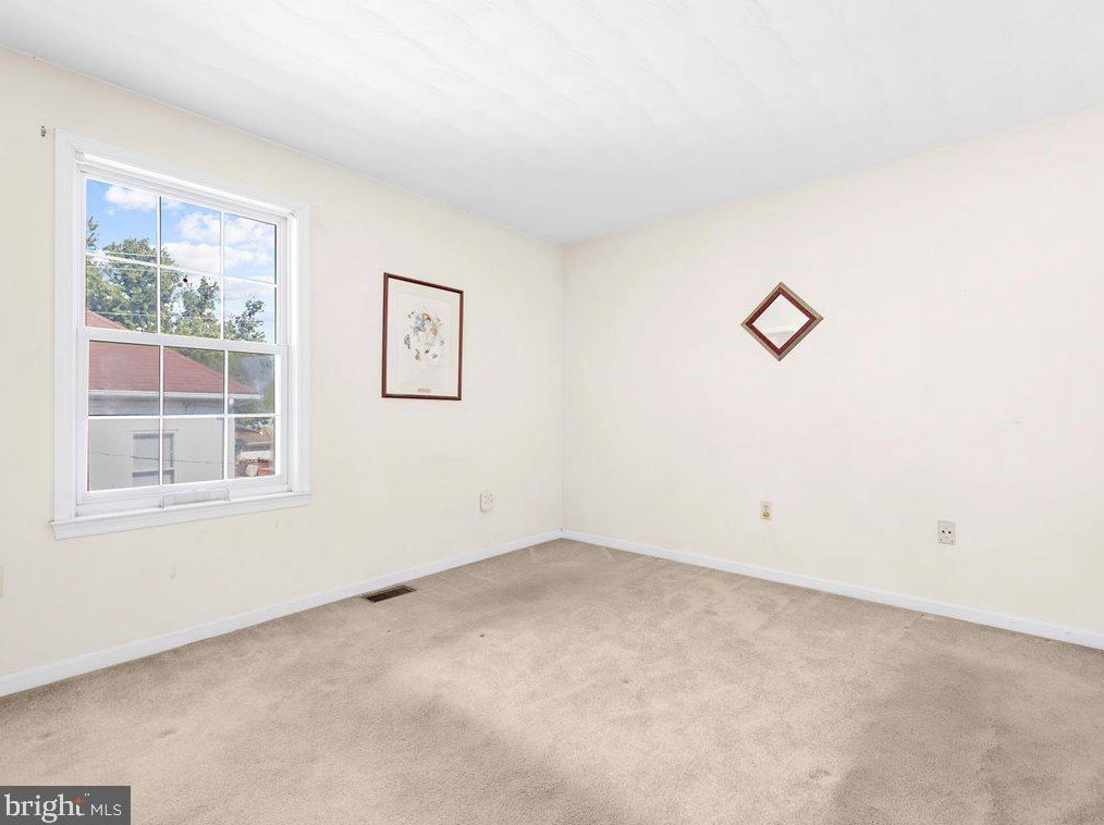 313 Doris Ave, Baltimore MD  21225-2805 exterior