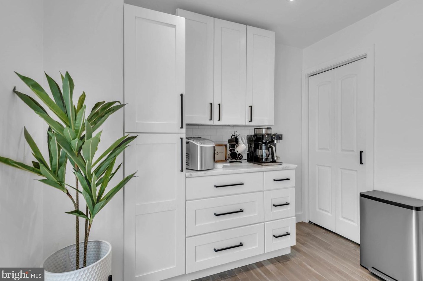 1328 Cox Cove Ct, Baltimore MD  21226-2127 exterior