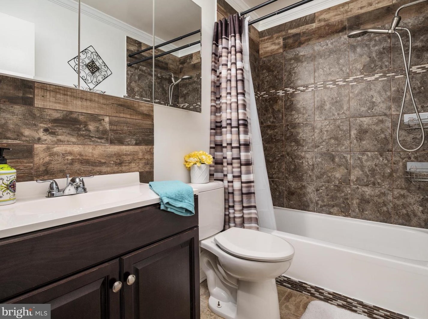 1699 Hart Ct, Crofton MD 21114-1630 exterior