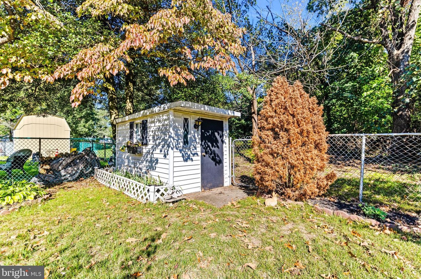 311 Newfield Rd, Glen Burnie MD 21061-3324 exterior