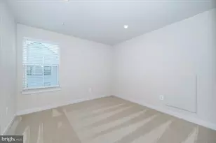 7508 Blue Sun Dr, Glen Burnie, MD 21060 - Photo 34