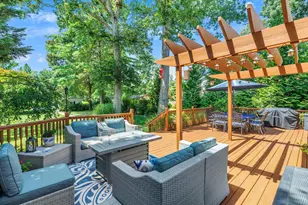 303 North Dr, Severna Park, MD 21146 - Photo 2