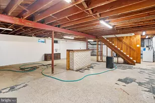 289 Hillsmere Dr, Annapolis, MD 21403 - Photo 32