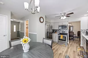 7917 Parke W Dr, Glen Burnie, MD 21061 - Photo 16