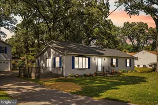 222 Magothy Rd, Pasadena, MD 21122 - Photo 2