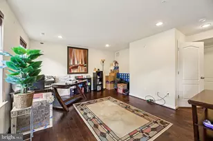 7111 River Birch Dr, Hanover, MD 21076 - Photo 2