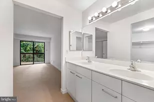 2010 Quay Village Ct, Annapolis, MD 21403 - Photo 16