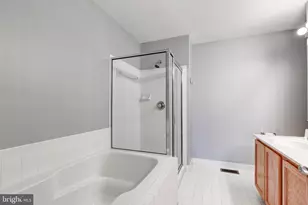 313 3 Sirens Ct, Odenton, MD 21113 - Photo 22