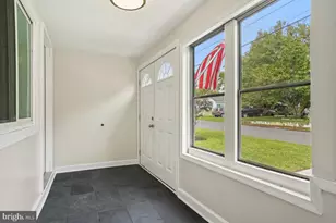 32 1st Ave, Glen Burnie, MD 21060 - Photo 8