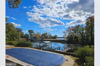 355 Sturtons Lane, Pasadena, MD 21122 - Photo 4