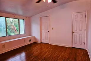 355 Sturtons Ln, Pasadena, MD 21122 - Photo 32