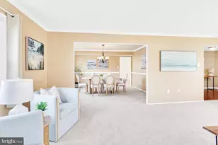 1722 Tedbury St, Crofton, MD 21114 - Photo 2