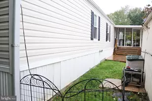 484 Keith Rd, Lothian, MD 20711 - Photo 12