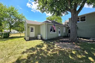 151 Riviera Dr, Pasadena, MD 21122 - Photo 42