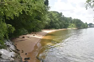 151 Riviera Dr, Pasadena, MD 21122 - Photo 54