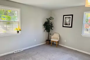 1031 Lake Claire Dr, Annapolis, MD 21409 - Photo 16