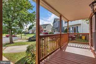8566 Kim Marie Ct, Pasadena, MD 21122 - Photo 4