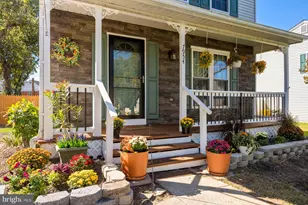 7954 Cobbler Ln, Pasadena, MD 21122 - Photo 4