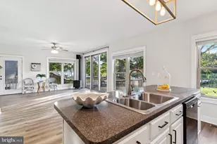 4922 Lerch Dr, Shady Side, MD 20764 - Photo 8