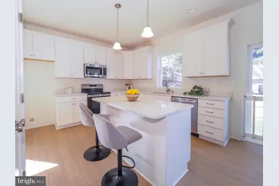 772 209th Street, Pasadena, MD 21122 - Photo 4