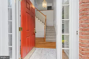 3615 Chase Hills Dr, Laurel, MD 20724 - Photo 4