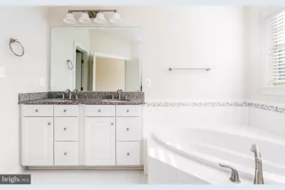 7812 Patterson Way, Hanover, MD 21076 - Photo 10