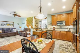 7606 Vulpe Ct, Odenton, MD 21113 - Photo 16