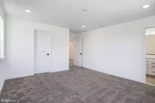 5735 Howard Dr, Glen Burnie, MD 21061 - Photo 40