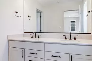 5735 Howard Dr, Glen Burnie, MD 21061 - Photo 42