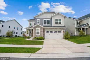 2704 Grasshopper Dr, Odenton, MD 21113 - Photo 2