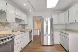 852 Birchwood Ct, Arnold, MD 21012 - Photo 2