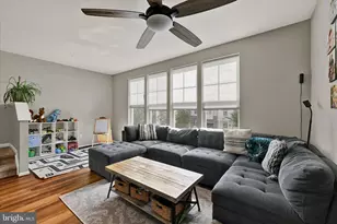 7650 Lyndon Ct, Glen Burnie, MD 21060 - Photo 18