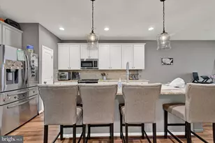 7650 Lyndon Ct, Glen Burnie, MD 21060 - Photo 12