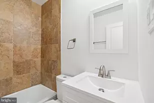 127 Duval Ln, Edgewater, MD 21037 - Photo 16