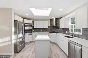 19 Roe Ln, Arnold, MD 21012 - Photo 12