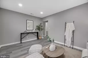 8119 Elizabeth Rd, Pasadena, MD 21122 - Photo 10