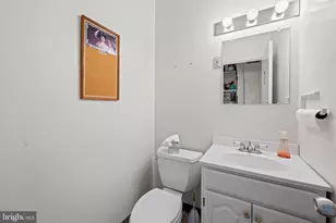 212 Duke of Gloucester St, Annapolis, MD 21401 - Photo 6