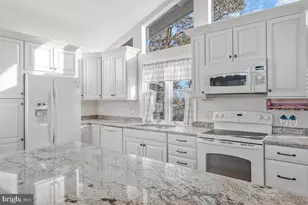 962 Main St, Deale, MD 20751 - Photo 16