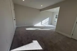 6828 Winterhill Ln, Glen Burnie, MD 21060 - Photo 4