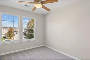 7260 Mockingbird Cir, Glen Burnie, MD 21060 - Photo 22