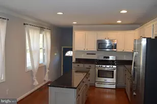 301 Whitman Ct, Glen Burnie, MD 21061 - Photo 14