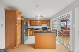 889 New London Harbour, Pasadena, MD 21122 - Photo 6