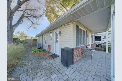 7819 Appletree Road, Pasadena, MD 21122 - Photo 48