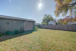 7819 Appletree Rd, Pasadena, MD 21122 - Photo 36