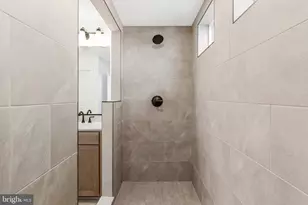 5724 Howard Dr, Glen Burnie, MD 21060 - Photo 22