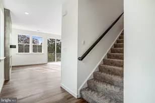 5739 Howard Dr, Glen Burnie, MD 21060 - Photo 6