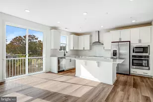 5739 Howard Dr, Glen Burnie, MD 21060 - Photo 16