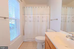 2015 Gov Thomas Bladen Way, Annapolis, MD 21401 - Photo 24