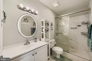 353 Gatewater Ct, Glen Burnie, MD 21060 - Photo 16