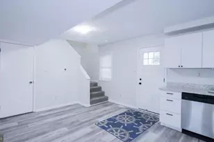 593 Riverside Dr, Pasadena, MD 21122 - Photo 6